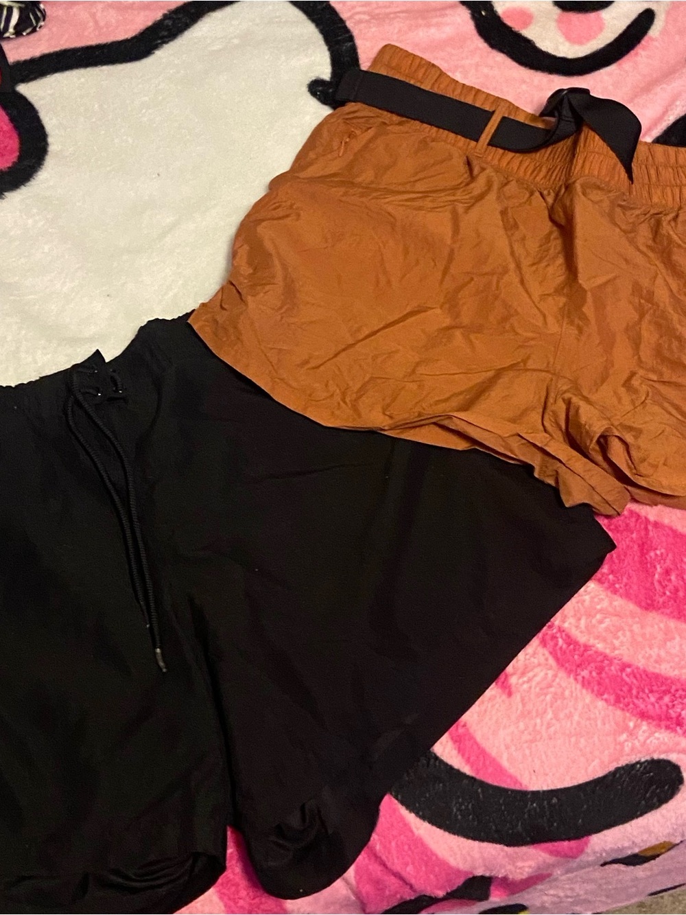 Source Unknown Women's Black & Brown Athletic Shorts Duo
